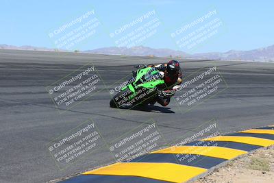 media/May-06-2024-Moto Forza (Mon) [[b33359f27d]]/1-Advanced/Session 2 (Bowl)/